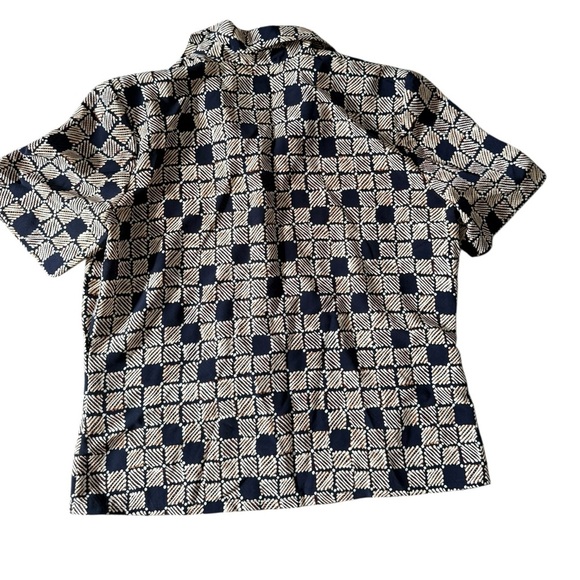 Vintage Christie & Jill Button-Up Shirt
Size 12 - Picture 2 of 6